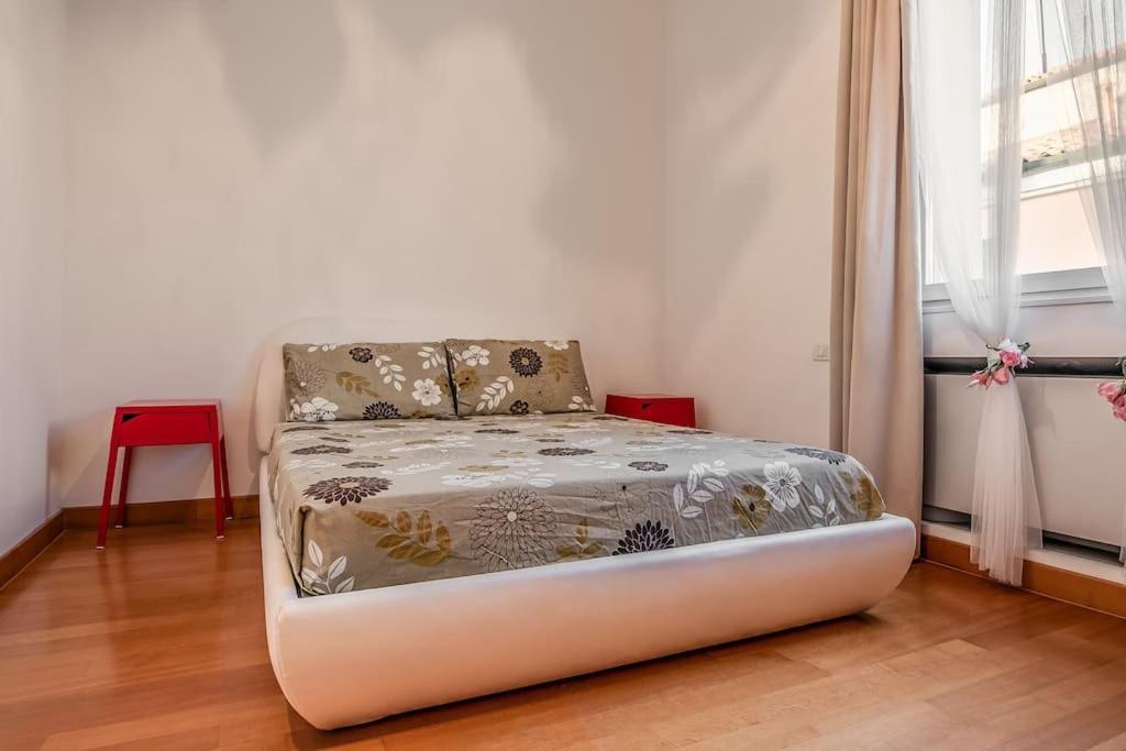 Three Floors Home Venesia Bagian luar foto