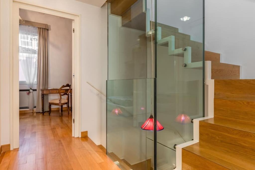 Three Floors Home Venesia Bagian luar foto